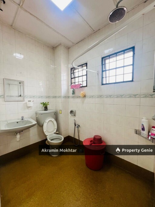Freehold, Facing Open, Partially Furnished & Extended | Double Storey Terrace Taman Puchong Utama PU 10 Puchong