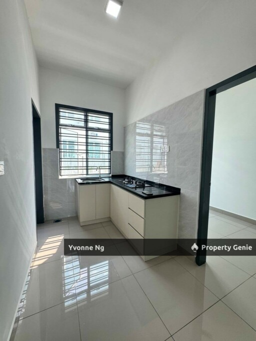 Bandar Dato Onn / Perjiranan 14 / 2-sty Terrace House For Rent