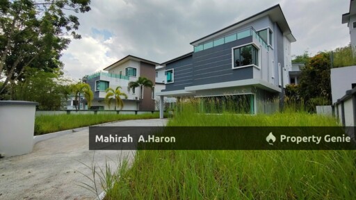 BELOW MARKET VALUE!, 3 STOREY BUNGALOW, MONTEREZ GOLF CLUB, SHAH ALAM