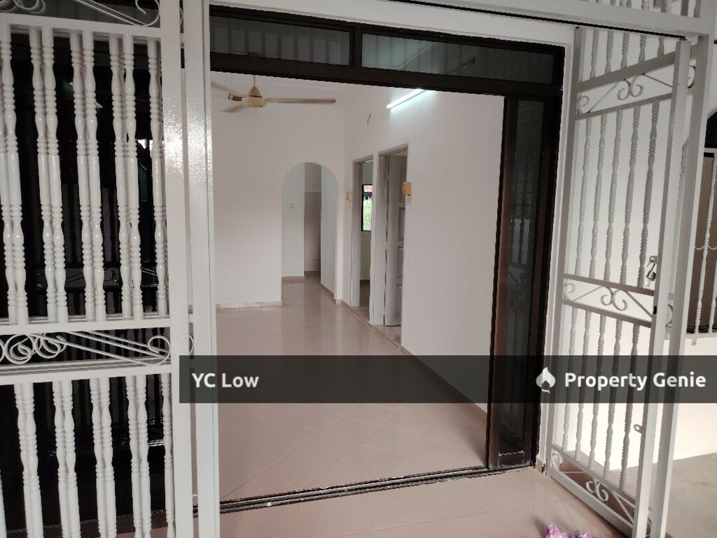 Taman Merak Simpang Ampat