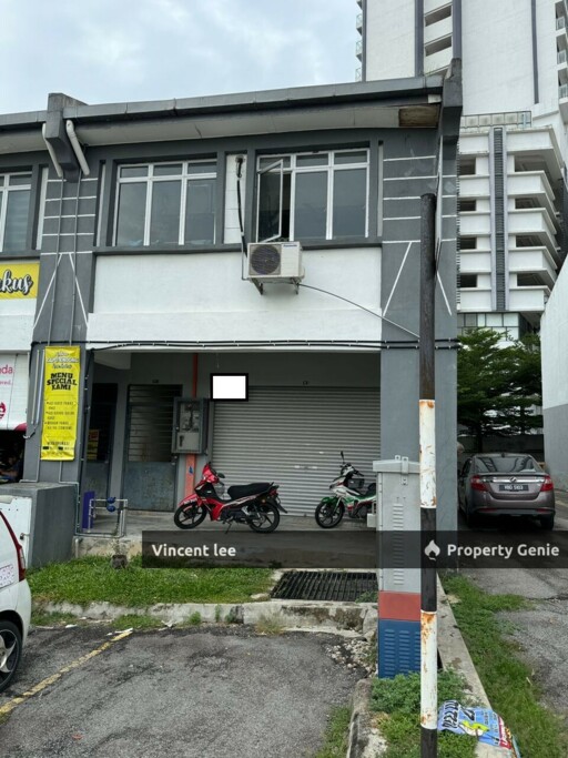 Lestari Perdana, Equine Park, Taman Puncak Jalil, Seri Kembangan [Ground Floor Unit]
