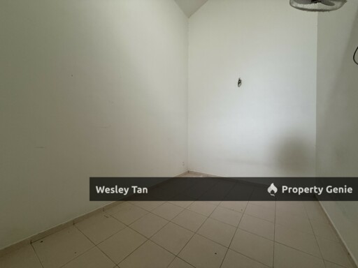Taman Tanjung Minyak Perdana , Melaka - 1 Storey Terrace House | Bare Unit | 24 x 80 | Serious Owner , View To Offer