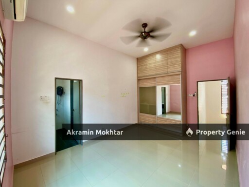 Freehold, Malay Reserved & Partially Furnished | Double Storey Bungalow Sg Merab Desa Villa Idaman, Bangi Kajang
