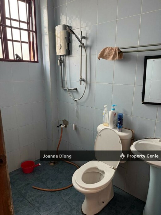 3 Storey Bungalow-Sek 4 PJ