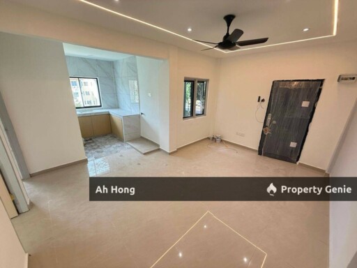 Full Loan / Kangkar Pulai Flat / Merak / Renovated / Freehold