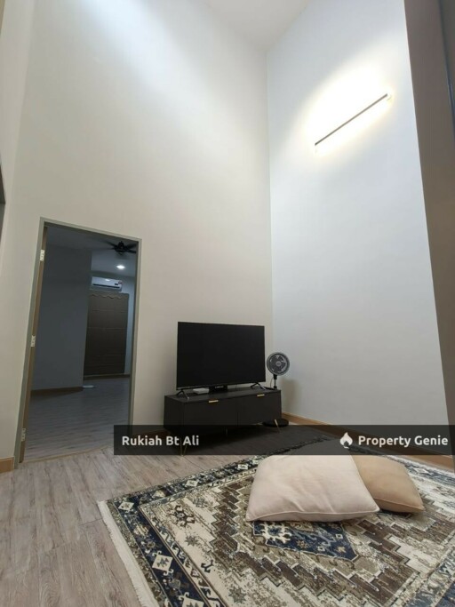 RENOVATED UNIT AT TAMAN MAWAR EHSAN REMBAU