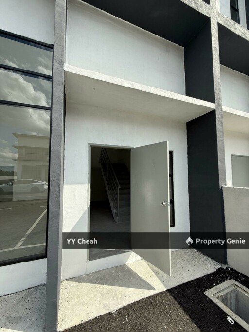 Chepor Chemor Ipoh, 1.5 Factory For Rent, Modern 4 in 1 Great location