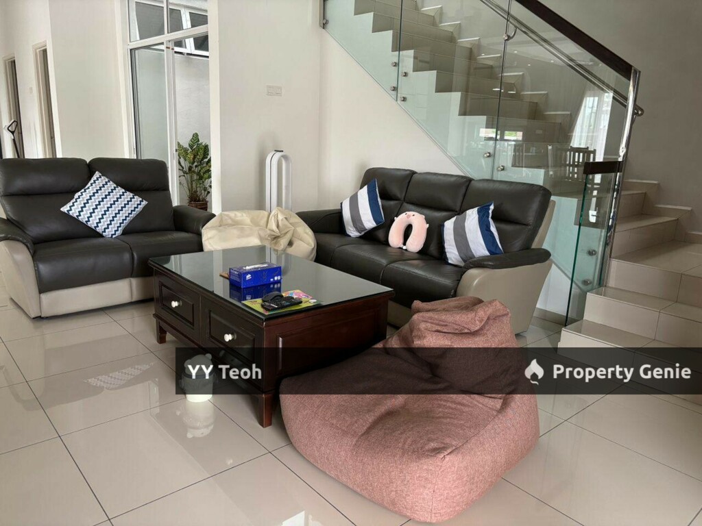 CORNER Country Villas Melaka Double Storey Terrace