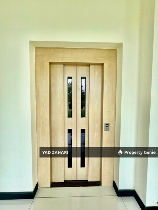 Anggun Kirana, Shah Alam | 3-Storey Superlink 6 Bedrooms | RM2.5M - Facing Open, Corner Lot & with Private Lift