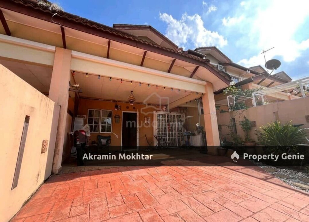 Freehold & Non Bumi | Double Storey Terrace @ Jalan Suakasih, Bandar Tun Hussein Onn, Cheras