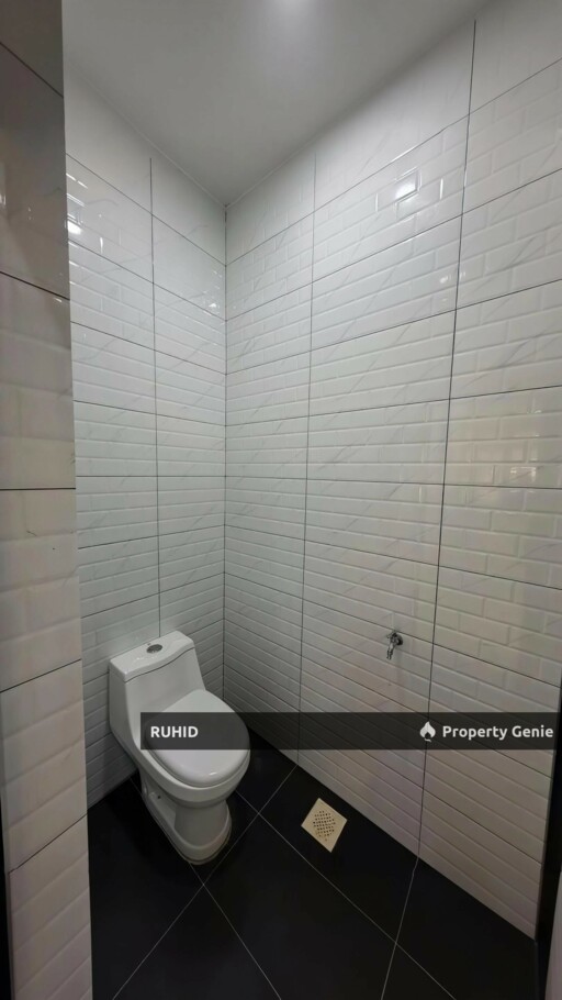 Freehold Single Storey Corner Lot for Sale in Taman Desa, Kulai