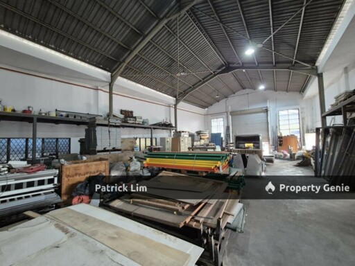 Malim Jaya Factory For Rent