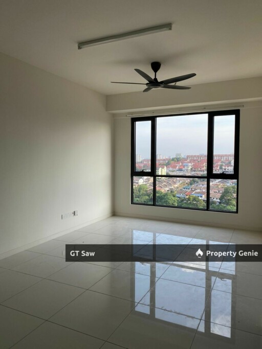 Emerald 9 Condo 3 Rooms P/Furnished Link to MRT Suntex, Ekocheras