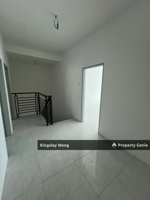Mosey Hill Lahat Double Storey Terrace House Brand New Gated Guarded Good Condition