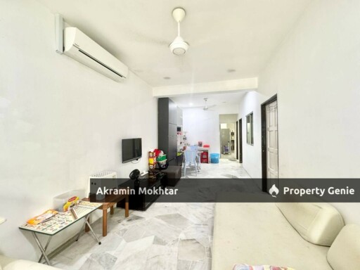 Single Storey Terrace Taman Kinrara, Puchong