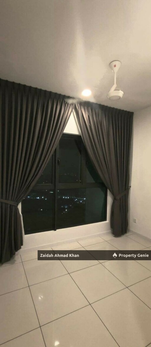 THE VALLEY SKYSIERRA SETIAWANGSA END UNIT 3 BEDROOM 3 BATHROO 2 CAR PARK PARTLY FURNISHED WITH BALCONY