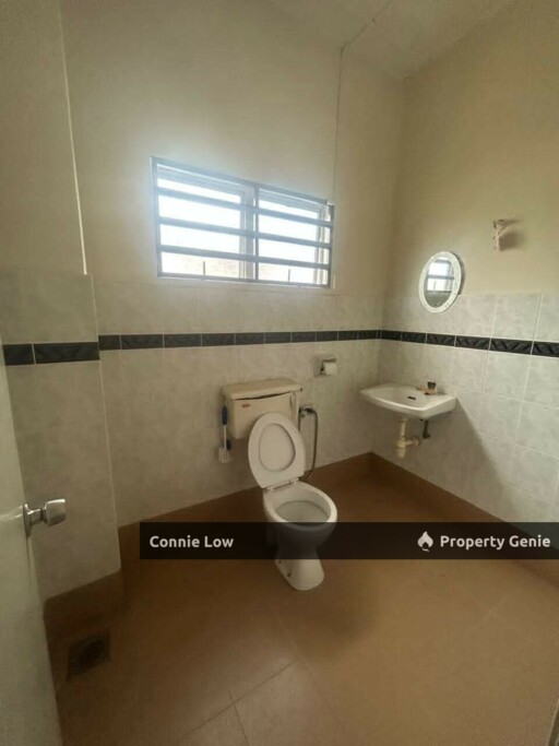 Ipoh Bercham Double Storey Intermediate Corner House for Sale in Taman Pakatan Jaya