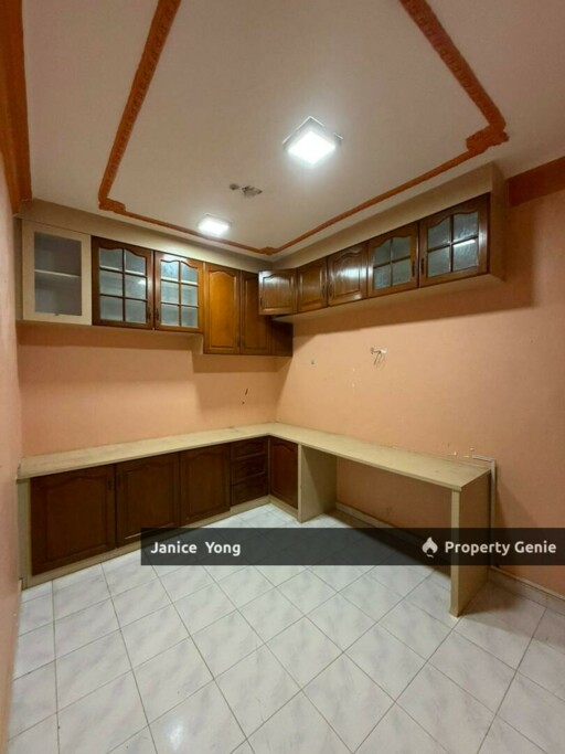 Taman Puteri Wangsa Jalan Keris