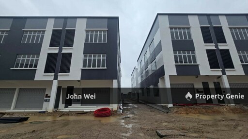 🔥🔥Vivo City @ Kulai Shoplot Three-story store for rent #hot location #absolutely rare🔥🔥