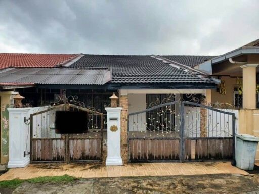PERUMAHAN SERI TERUNTUM