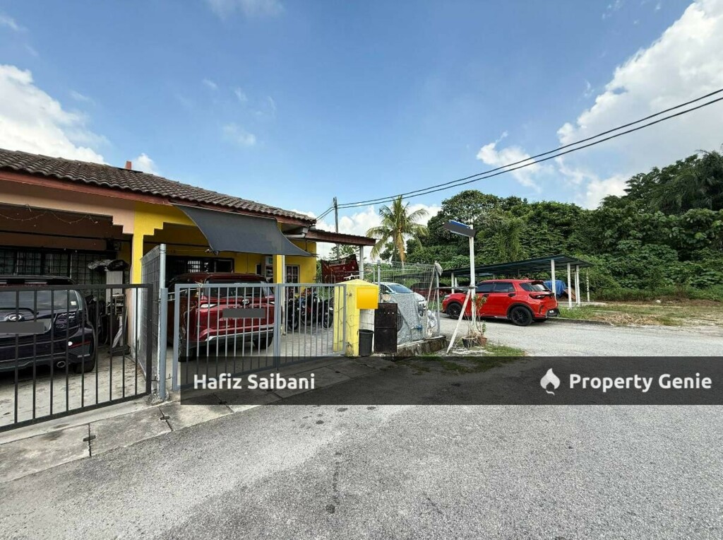 Terrace house Taman Sri Andalas Klang