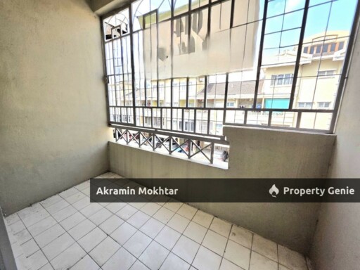 Duplex Townhouse Sri Mahligai , Seksyen 9, Shah Alam (Renovated)
