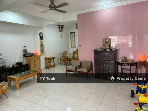 Lorong Pandan Double Storey Terrace
