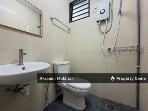 FREEHOLD, RENOVATED, FULLY FURNISHED & 2 PARKING | RESIDENSI ZAMRUD CONDOMINIUM BLOK A&B JALAN ZAMRUD UTAMA KAJANG