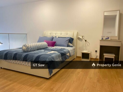 Full Furnished Ekocheras Duplex Connected with Mall & MRT for Rent