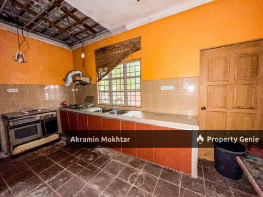 Freehold & Corner Lot | 2 Storey Terrace, Seksyen 6, Bandar Bukit Mahkota Bangi.