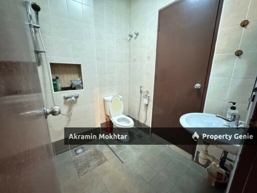 Freehold | Double Storey Superlink at Lagenda 2, Bukit Jelutong, Shah Alam
