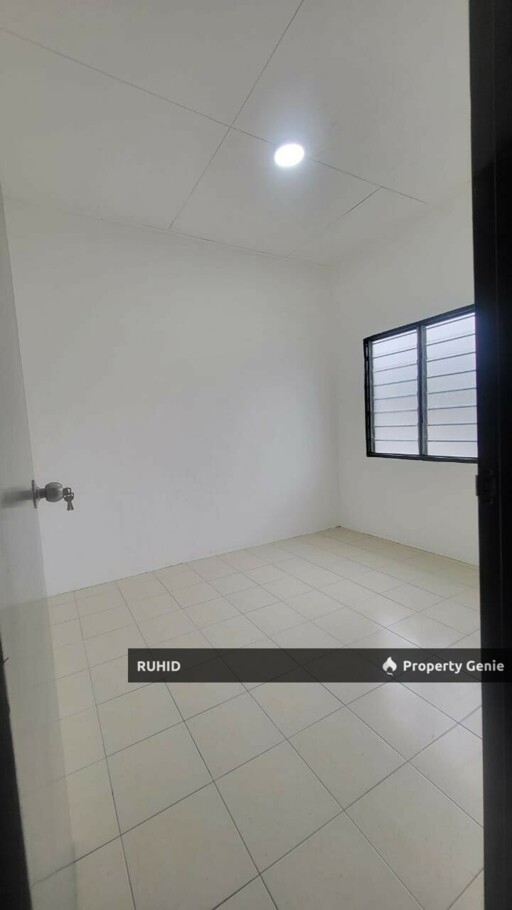 End Lot Double Storey House For Sale @ Taman Scientex, Pasir Gudang | Freehold