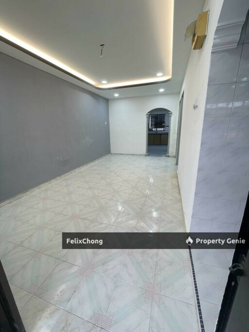 Taman Universiti 1 Sty Low Cost,Jalan Perubatan,Skudai,Renovated,Extend