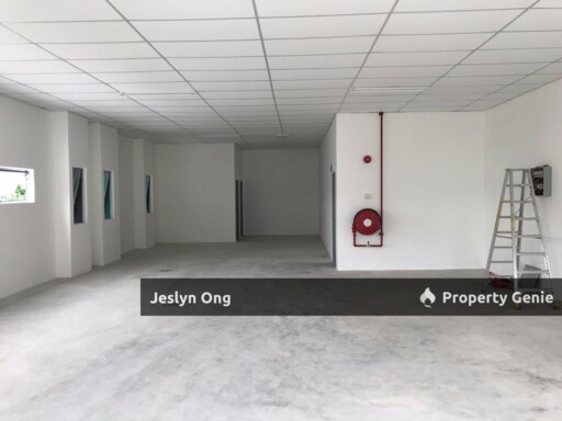 1.5 Storeys Semi-Detached Factory at SiLC Nusajaya, Gelang Patah for Rent