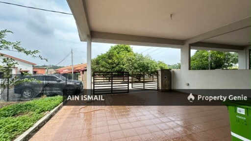 CORNER LOT TERES SETINGKAT KG PADANG PERDANA, KUANTAN