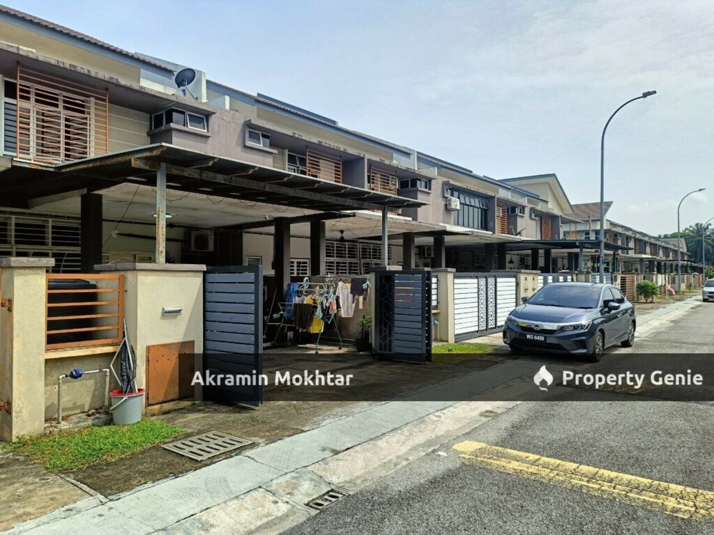 FREEHOLD & RENOVATED | DOUBLE STOREY, TAMAN ALEESYA BUKIT NAGA SEKSYEN 32, SHAH ALAM