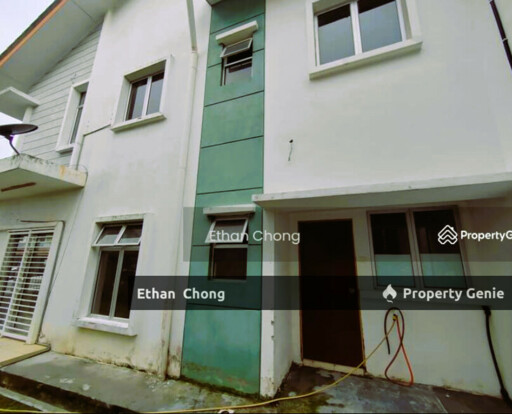 SAUJANA UTAMA 3 TERRACE PARTIAL FURNISHED HOUSE FOR RENT