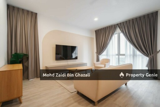 Fully Furnished 3 Bedrooms Condo @ Lakefront Resident