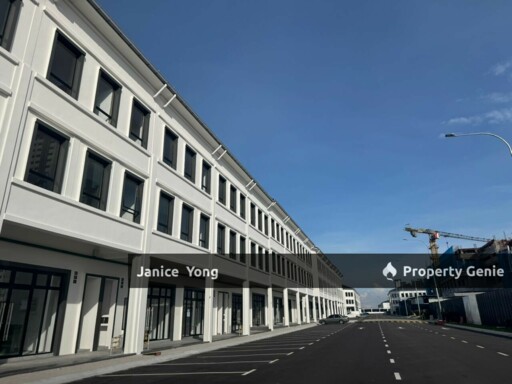 3 Storey Commercial Shoplot @ Eco Botanic Boulevard 2