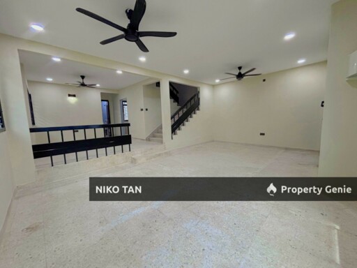 Jalan Cermat Double Storey Semi D Taman Pelangi For Sale