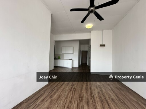 Ehsan Jaya Apartment For Rent