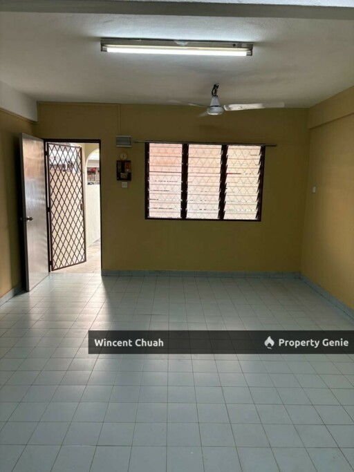 Jalan Ipoh 2 Storey Terrace, Taman Kok Lian Newly Refurbished