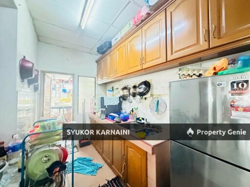 RENOVATED SHOP APARTMENT LORONG BATU NILAM 1C BUKIT TINGGI KLANG