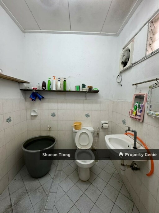 2 Storey Terraced House for Sale AT Taman Nusa Jaya Mas!