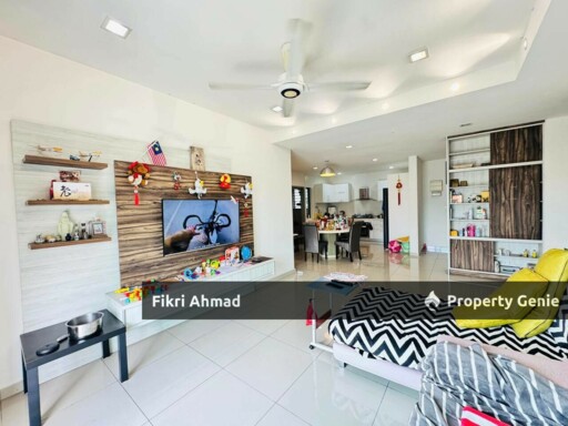 FOR SALE: Corner T-Parkland Condominium @ Templer Park Rawang