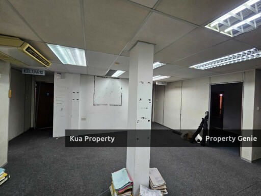 Big Size First Floor Corner Office / Shoplot For Rent! at 3rd Mile, Jalan Keretapi, near to Aeon