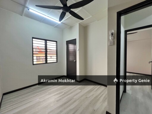 Freehold & Refurbished | 2 Storey Kemboja 4B Bukit Sentosa