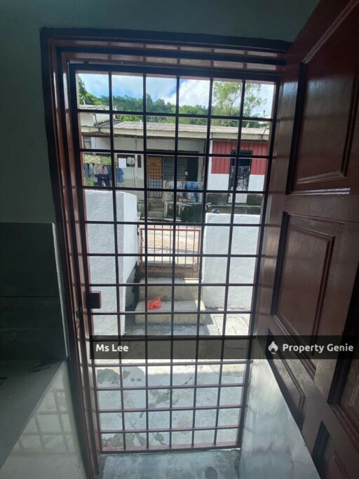 1 storey house-Taman Jayamas (Taman Cuepacs) @ Seremban-Ready Now