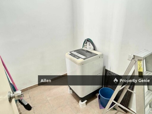 D Summit @ Kempas Utama – High Floor Unit