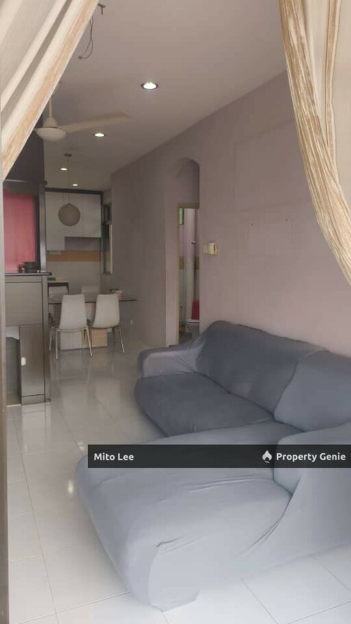 Kipark Apartment Tampoi Fully Furnished For Sale